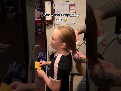 Shocked My Daughter Cutting her Hair😂