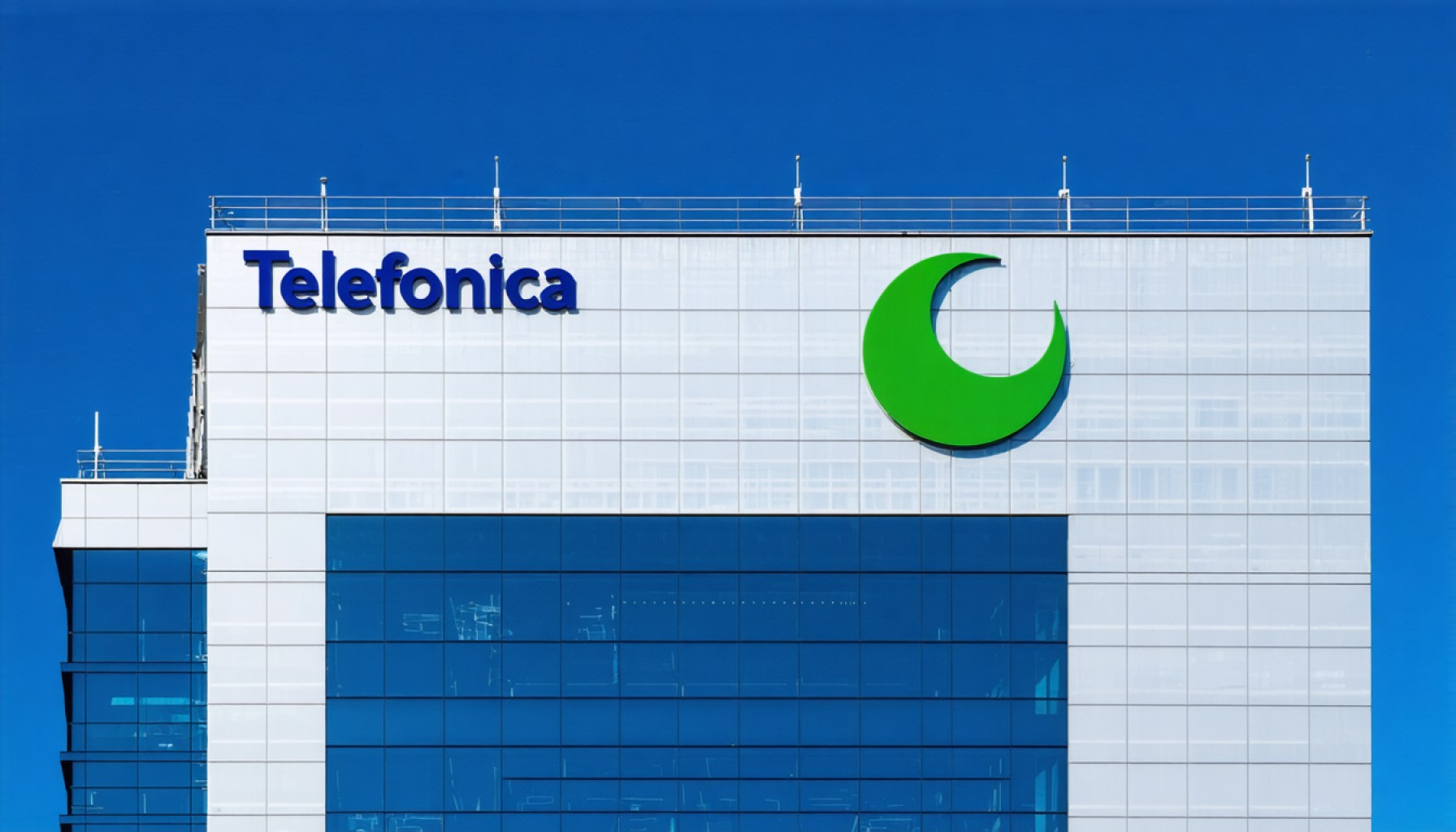 Telefónica Shakes Up Leadership: New Era Dawns for European Telecom Giant