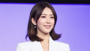 Nouseva Tähti Mei Nagano Valloittaa Yleisön Kun Hänestä Tulee ”All Night Nippon X”:n Uusi Ääni